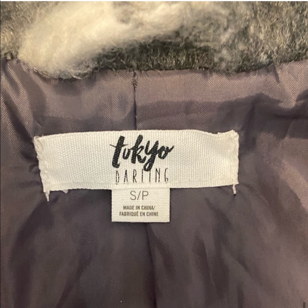 SOLD | Tokyo Darling | Oversized Fuzzy Plaid Coat - Picture 15 of 16